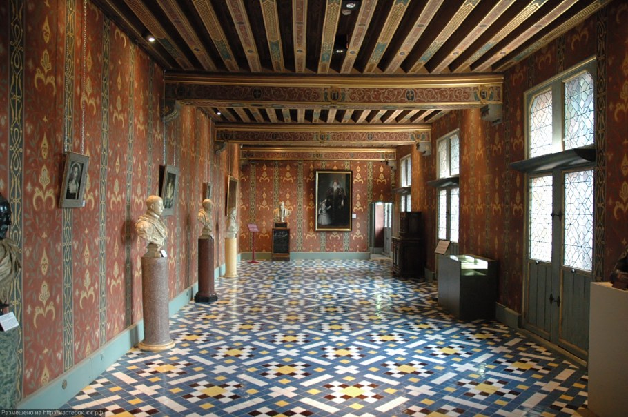 Замок Блуа. Резиденция королей.