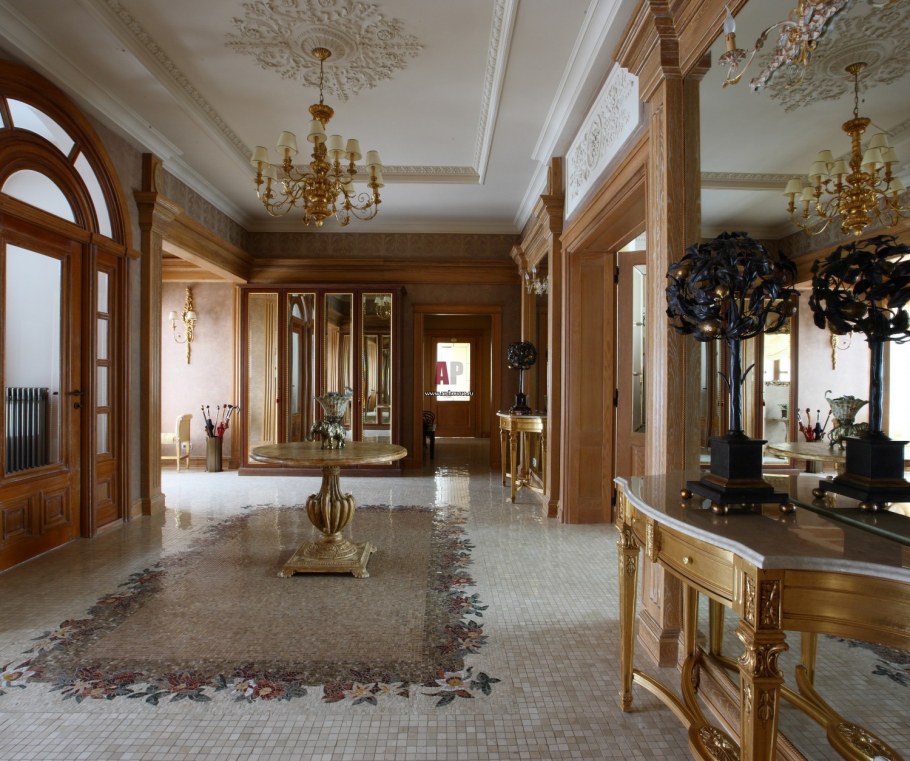 Особняк в классическом стиле