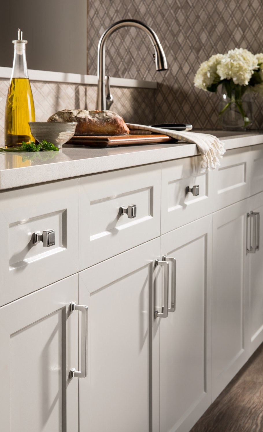Ручки для белой кухни