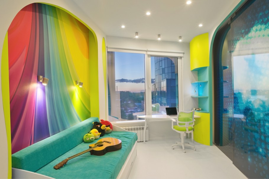 Детская с панорамным окном