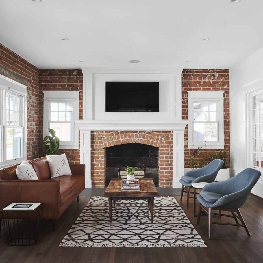 Камин в интерьере