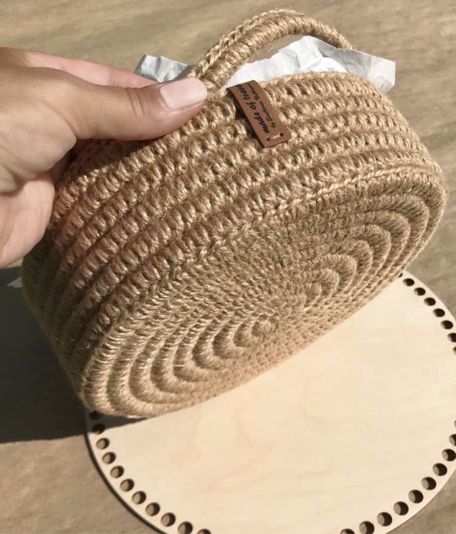 Корзина из джута