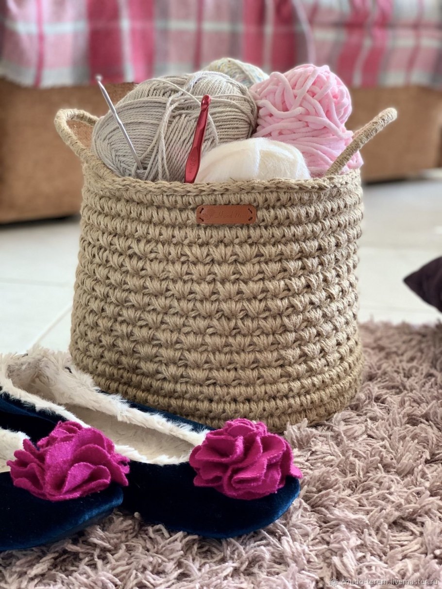 Плетеные корзинки из джута