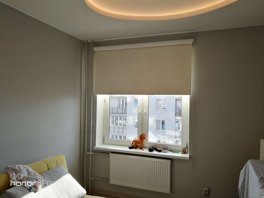 Рулонные шторы на проем