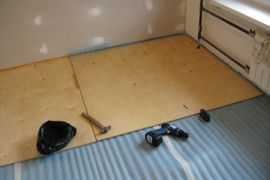 Укладка чистового пола