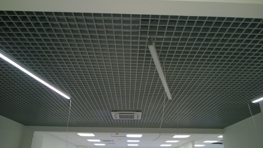 Грильята потолок чёрный вектор