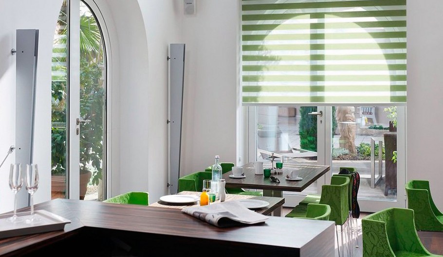 Зеленые пластиковые окна