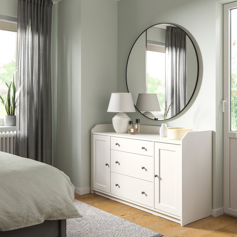 Гардероб икеа hauga