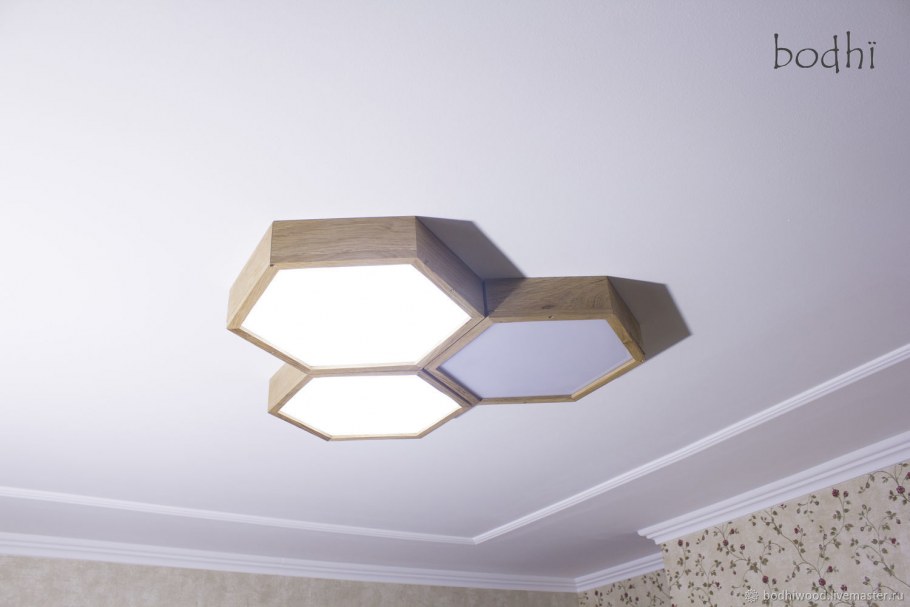 Светильник шестигранник потолочный