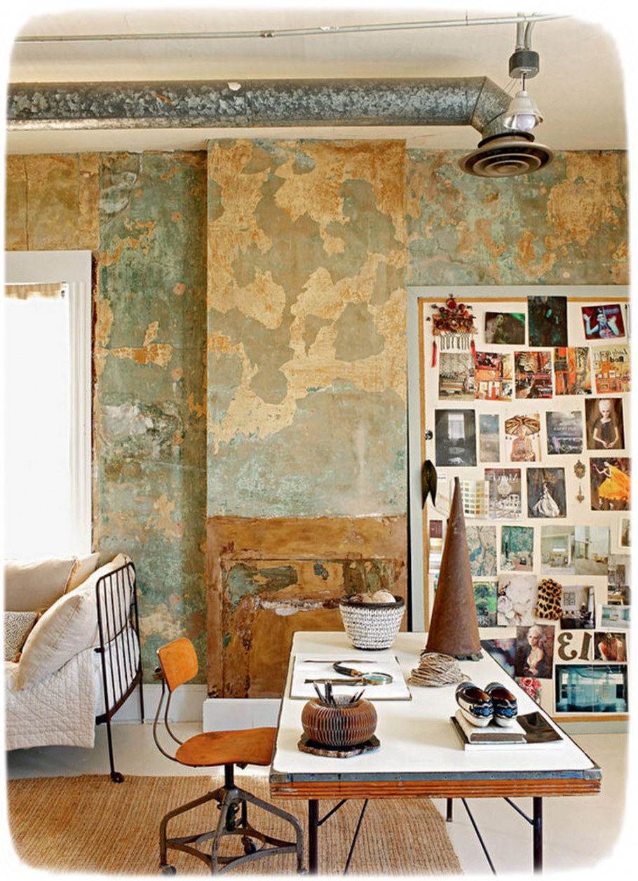 Лофт с антикварной мебелью