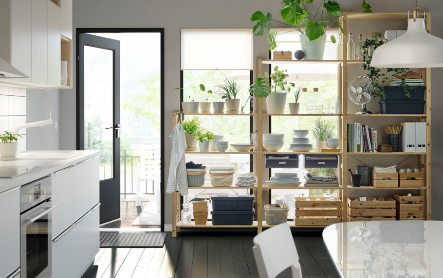 Икеа Ивар на кухне