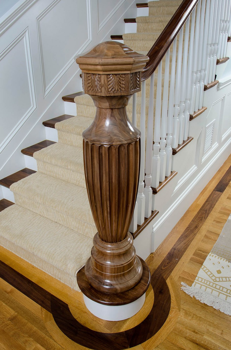 Колонны в интерьере