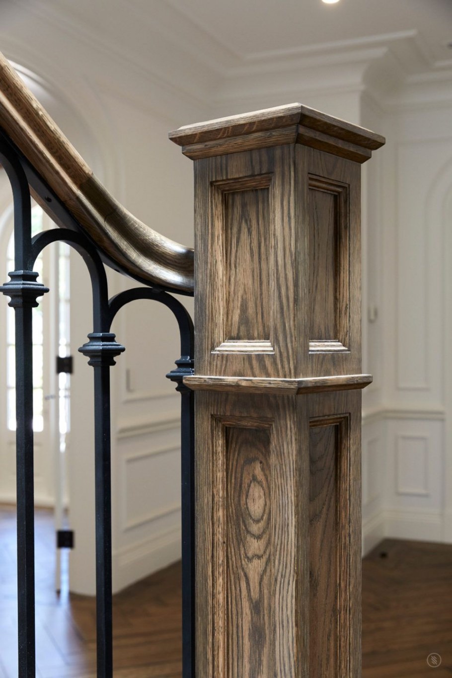 Молдинг колонна