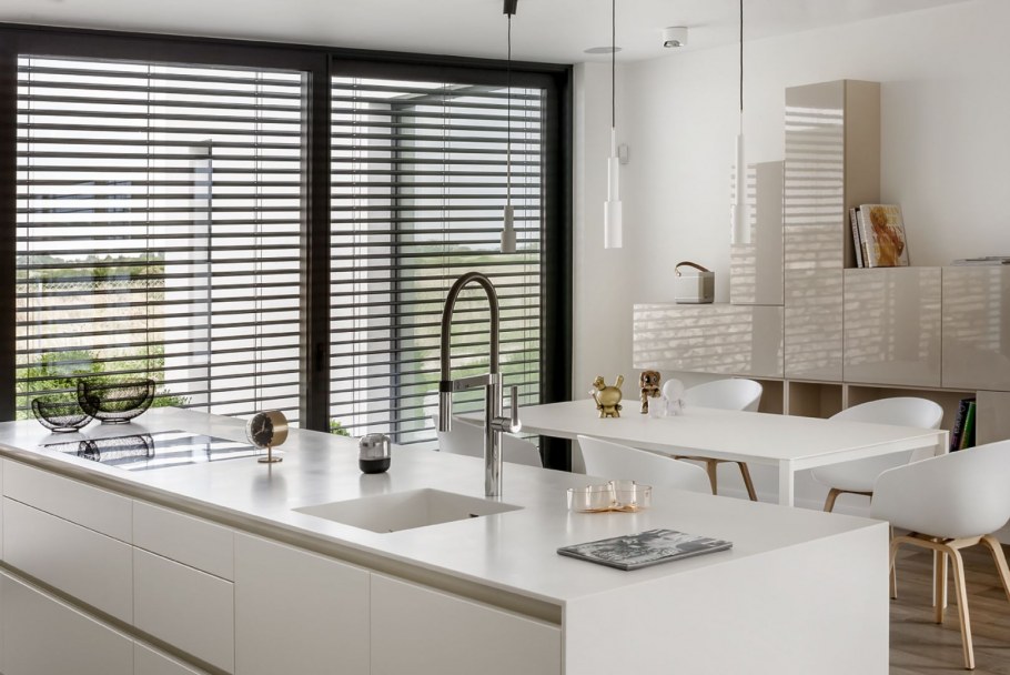 Современные жалюзи на кухню