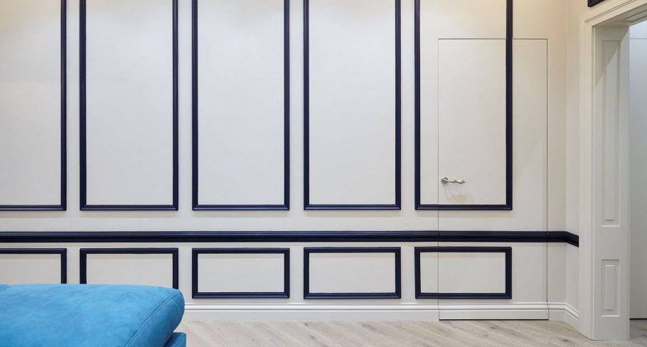 Скрытые двери с молдингами