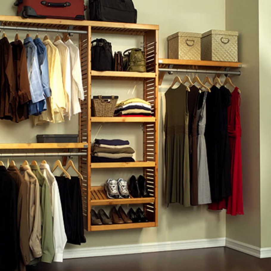 Удобный шкаф для одежды