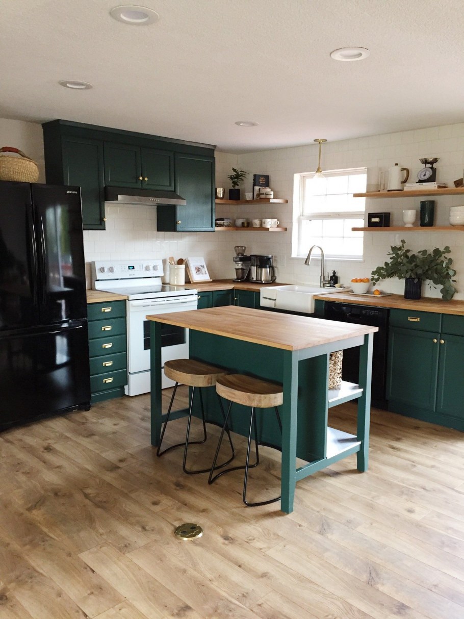 Кухни серозеленгго цвета