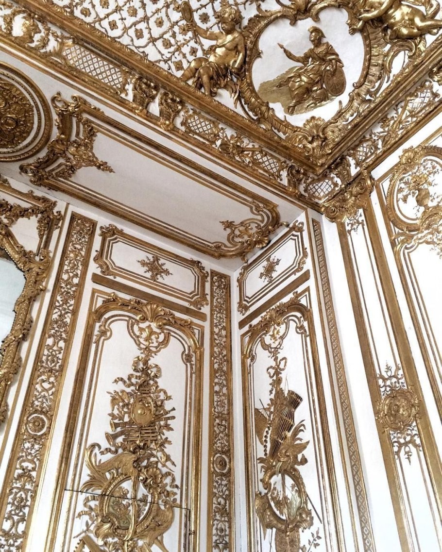 Барокко Версаль лепнина