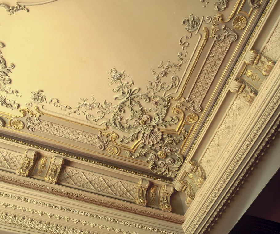 Барокко Версаль лепнина