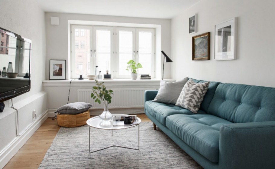 Диван у окна Скандинавский стиль