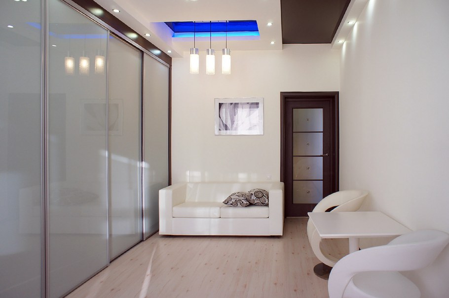 Гардеробная в гостиной 20