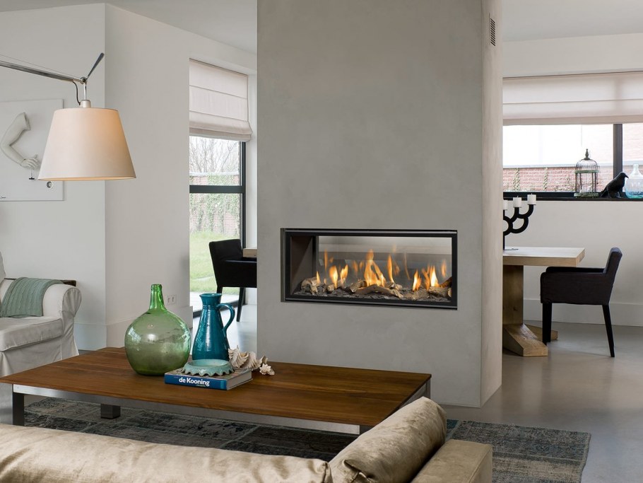 Двусторонний камин