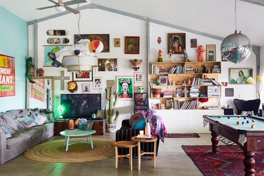 Комната в стиле максимализм