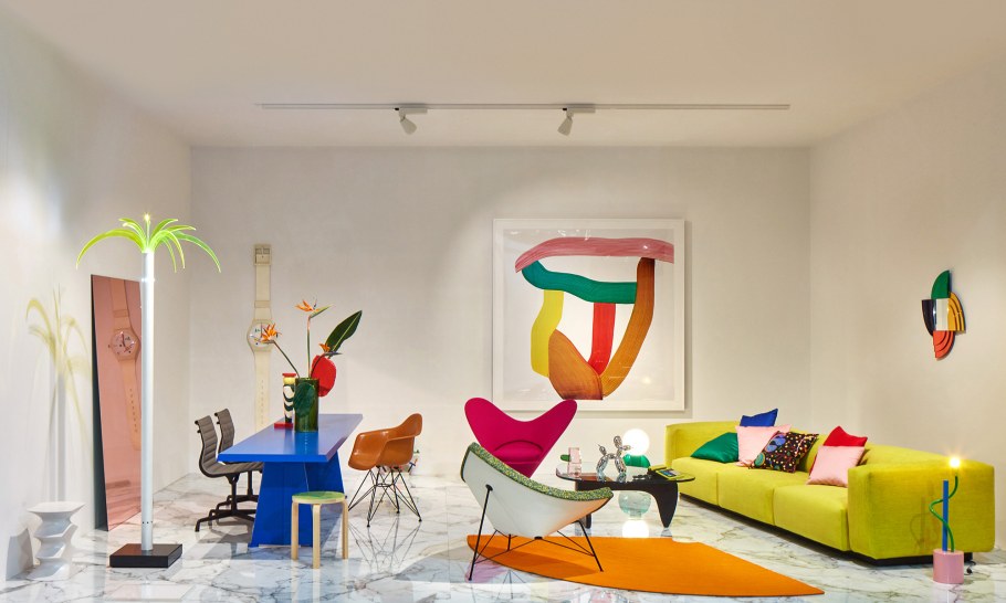 Яркий интерьер