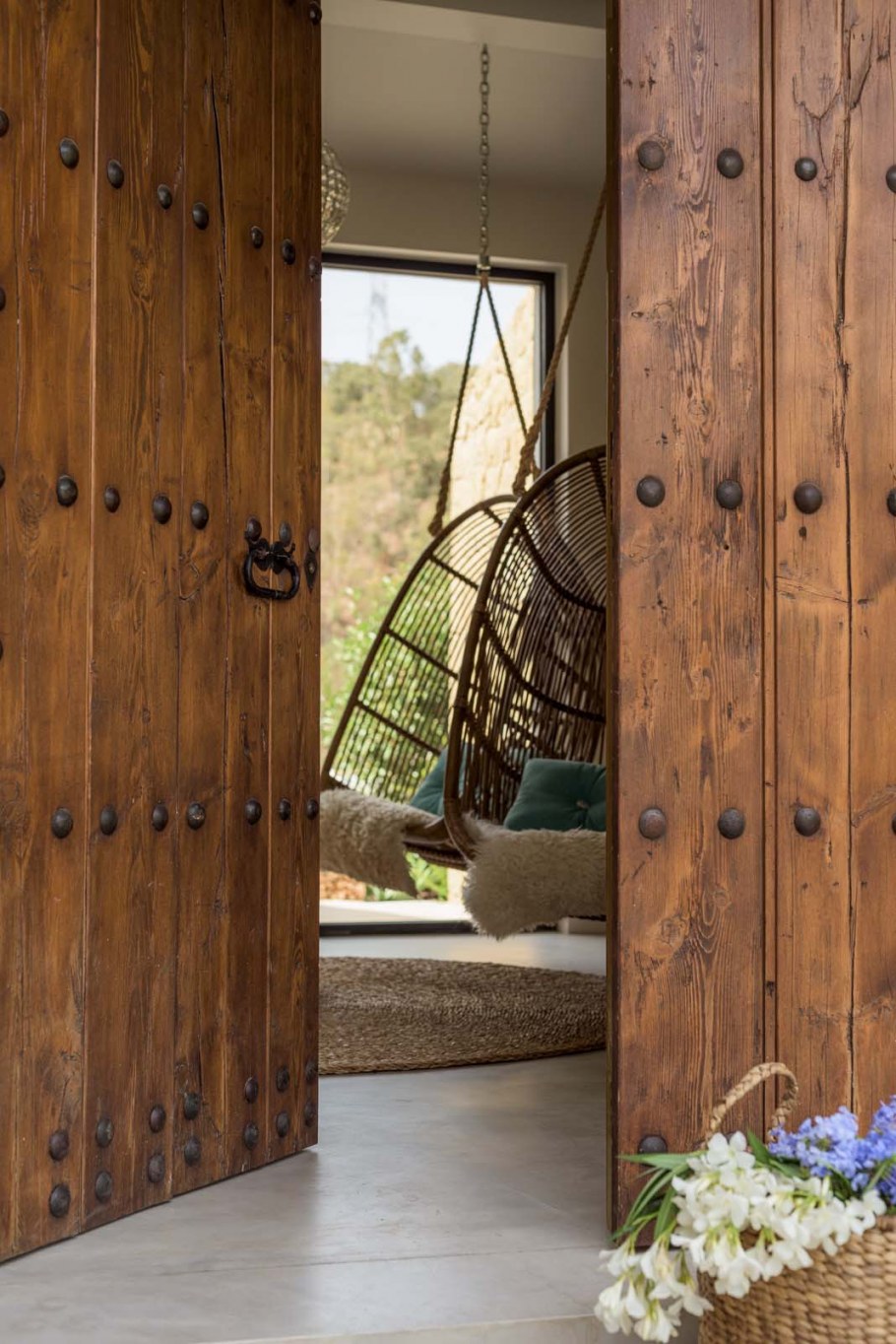 Дизайнерские двери в деревенский Мстители