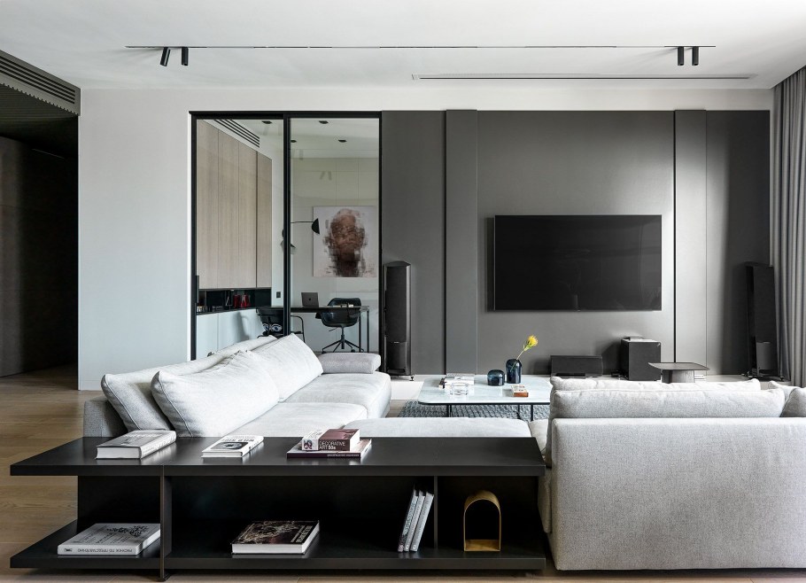 Раздвижная перегородка с телевизором