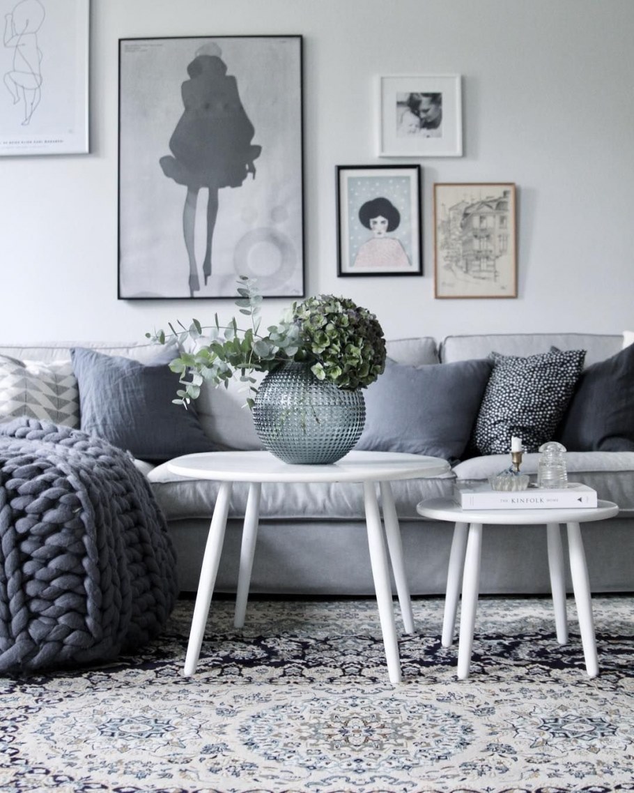 Гостиная в серых тонах