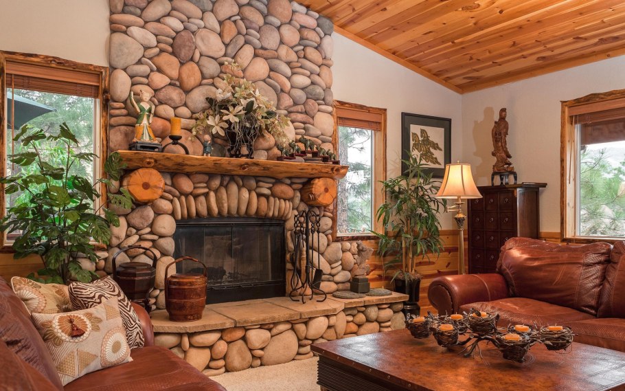 Красивые камины из камня