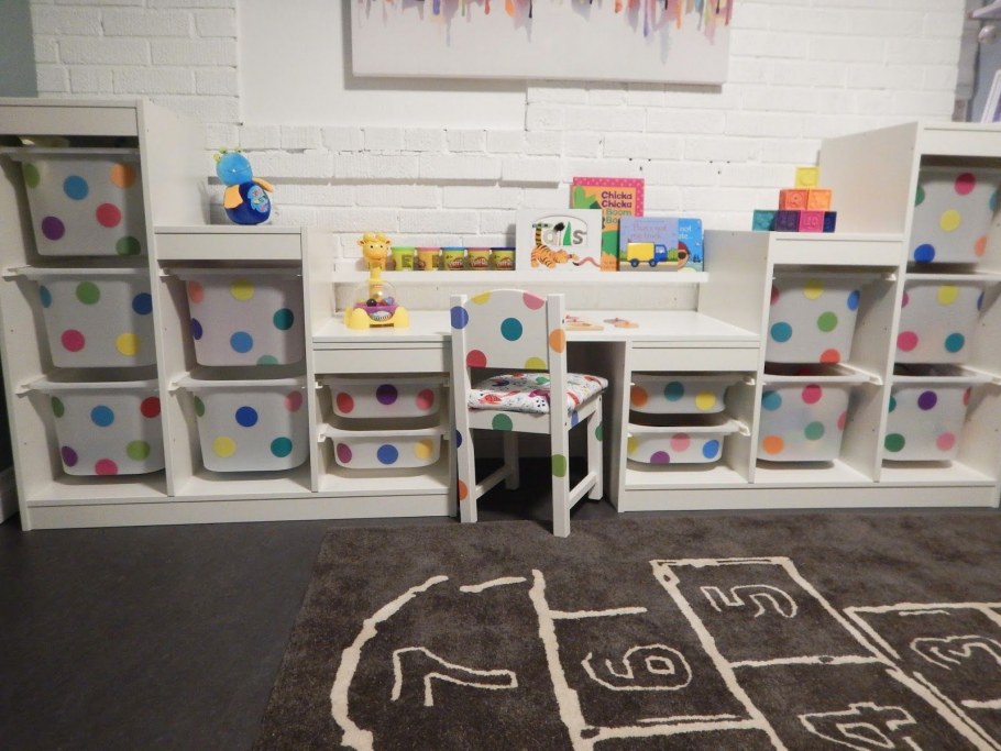 Хранение игрушек в детской комнате икеа ТРУФАСТ