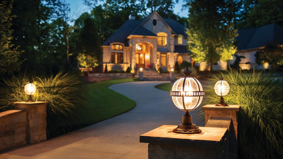 Освещение загородного участка