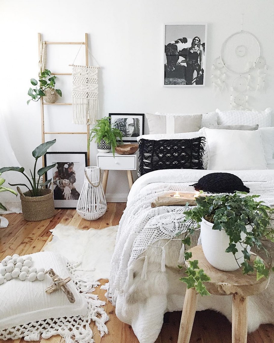 Декор маленькой спальни своими руками