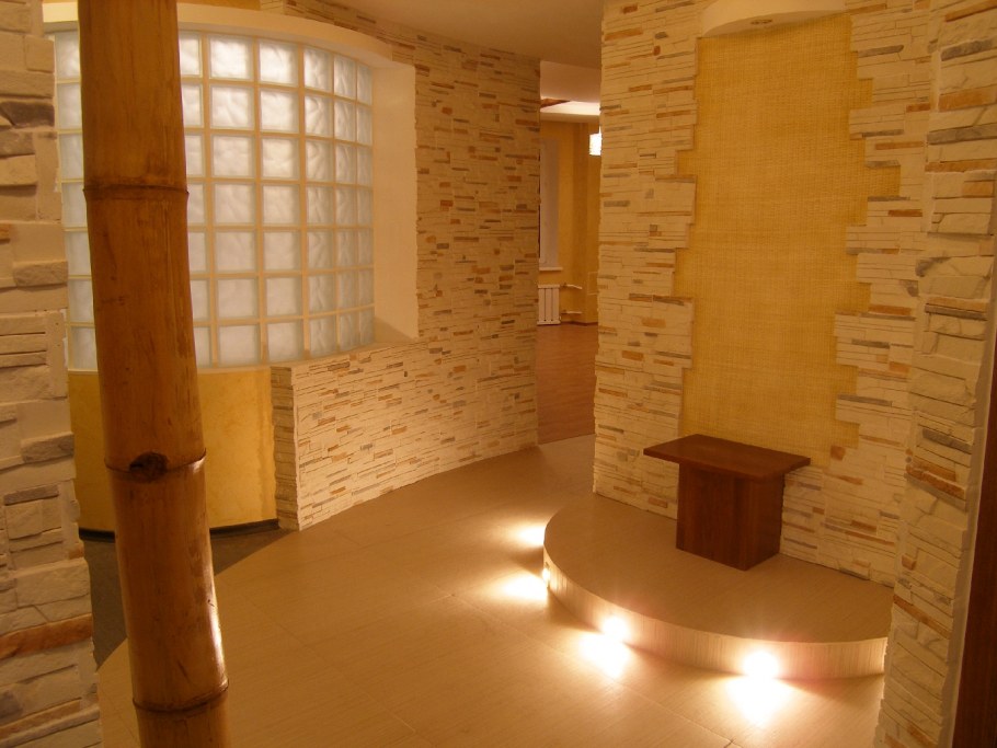 Отделка стен в офисе