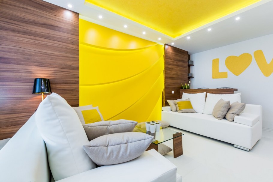 Крашеный потолок