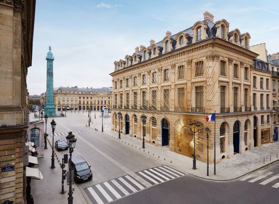 Луи Виттон Париж