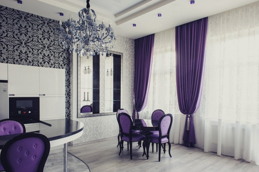 Фиолетовые занавески