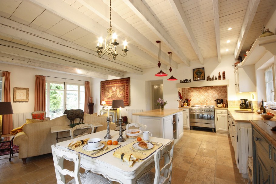 Потолок в стиле Прованс