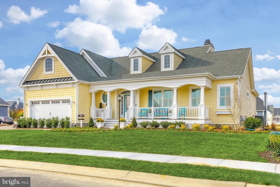 Серый и желтый в интерьере кухни