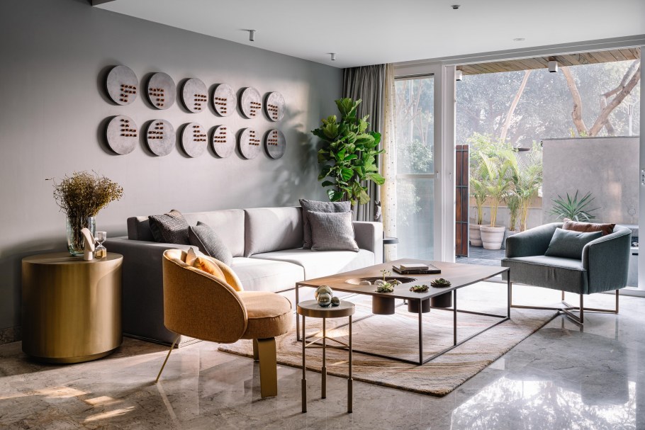 Деревянные панели в спальне