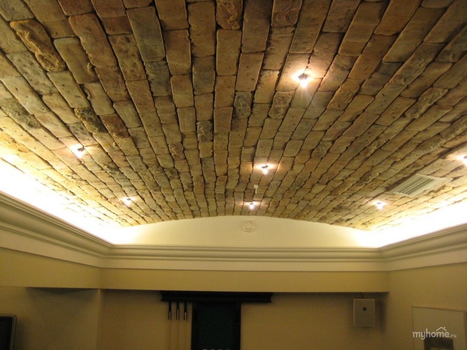 Натяжной потолок венецианка
