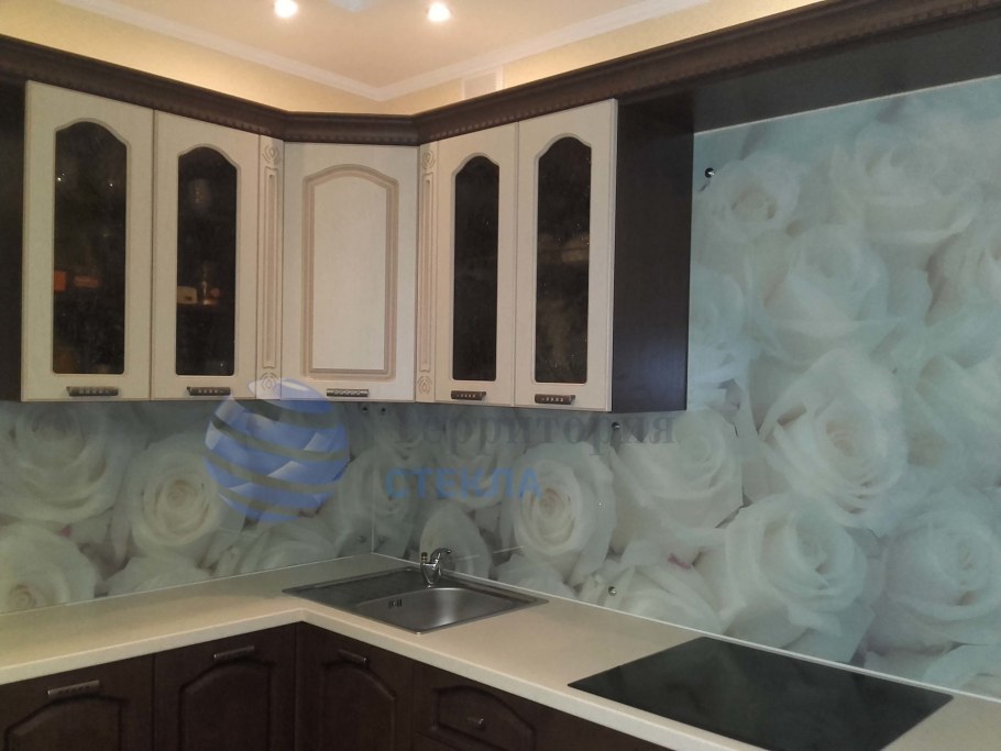 Фартук для кухни из стекла классика