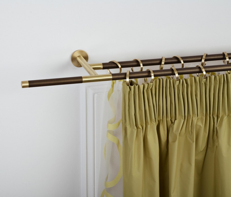 Карнизы для штор с люверсами настенные