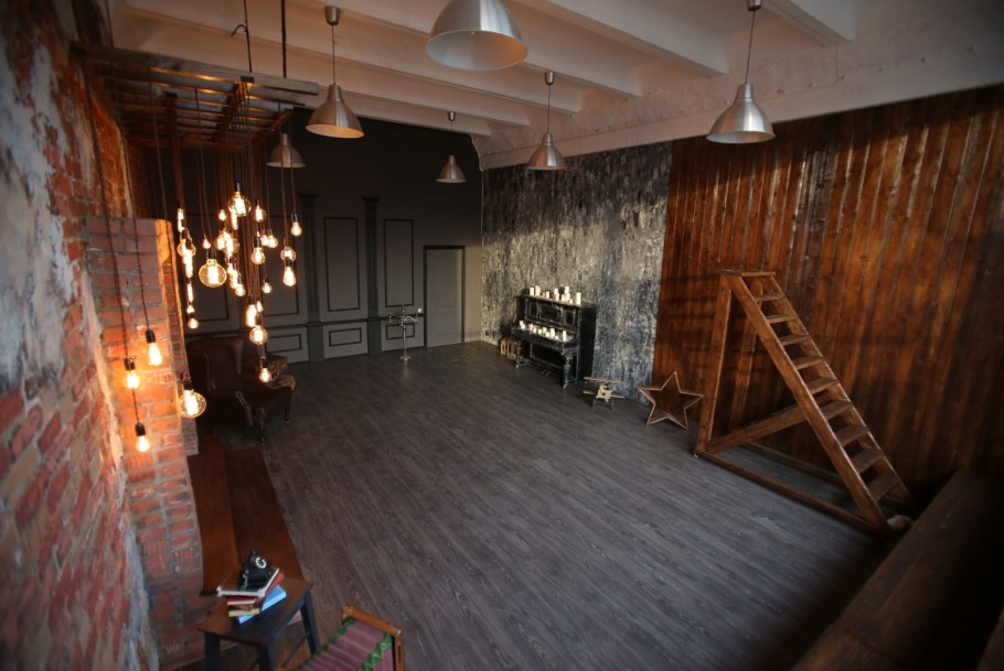 Спальня 16 м2 лофт