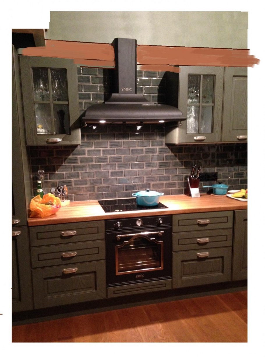 Вытяжка Британика 90