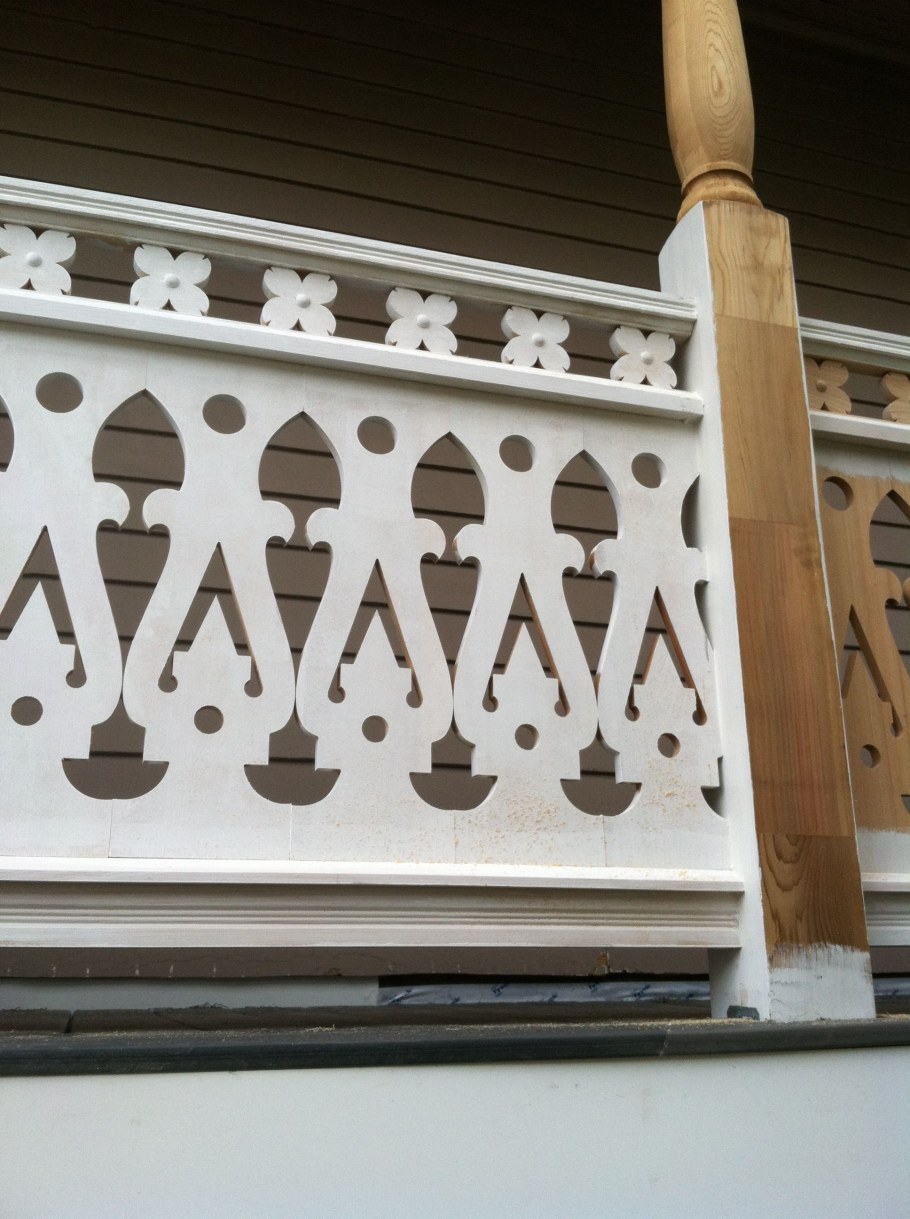 Крепление балясин на террасе