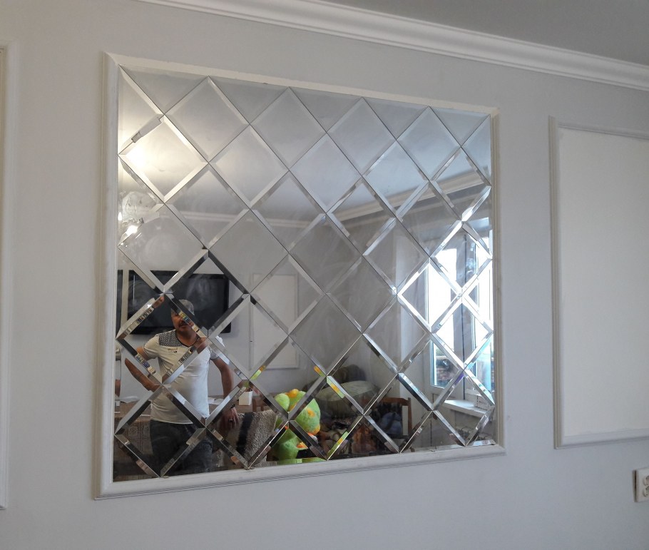 Панно из зеркал