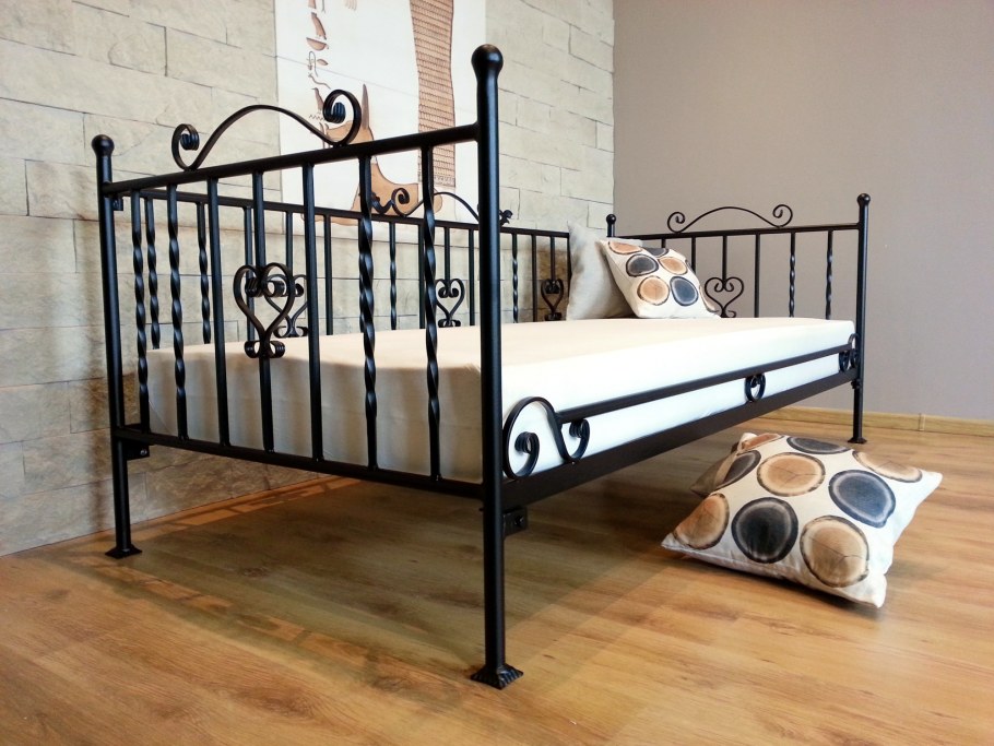 Кровать Баттерфляй железная